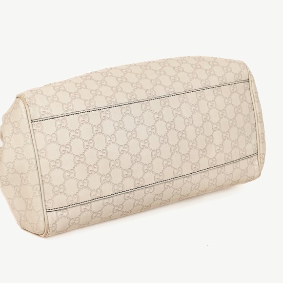 Gucci Medium Emily Off-White Guccissima Leather Shoulder Bag - Picture 5 of 13